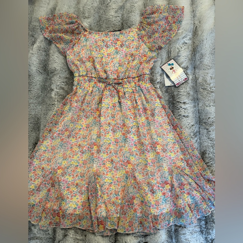 Trixxi Girl Floral Dress NWT - Size 12